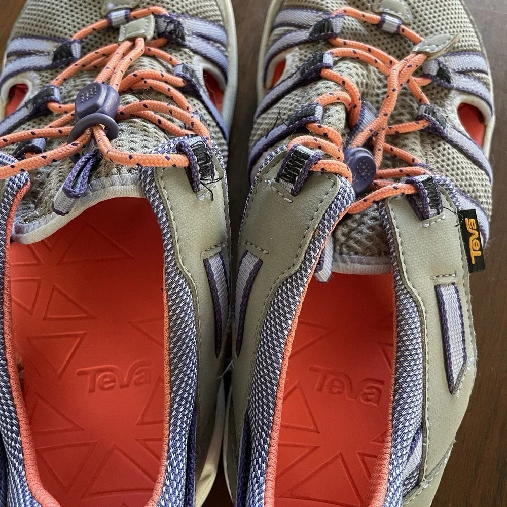 Teva Youth Manatee Girl's Big Kid Wild Dove‎ Sandals Sz 5 Grey Purple